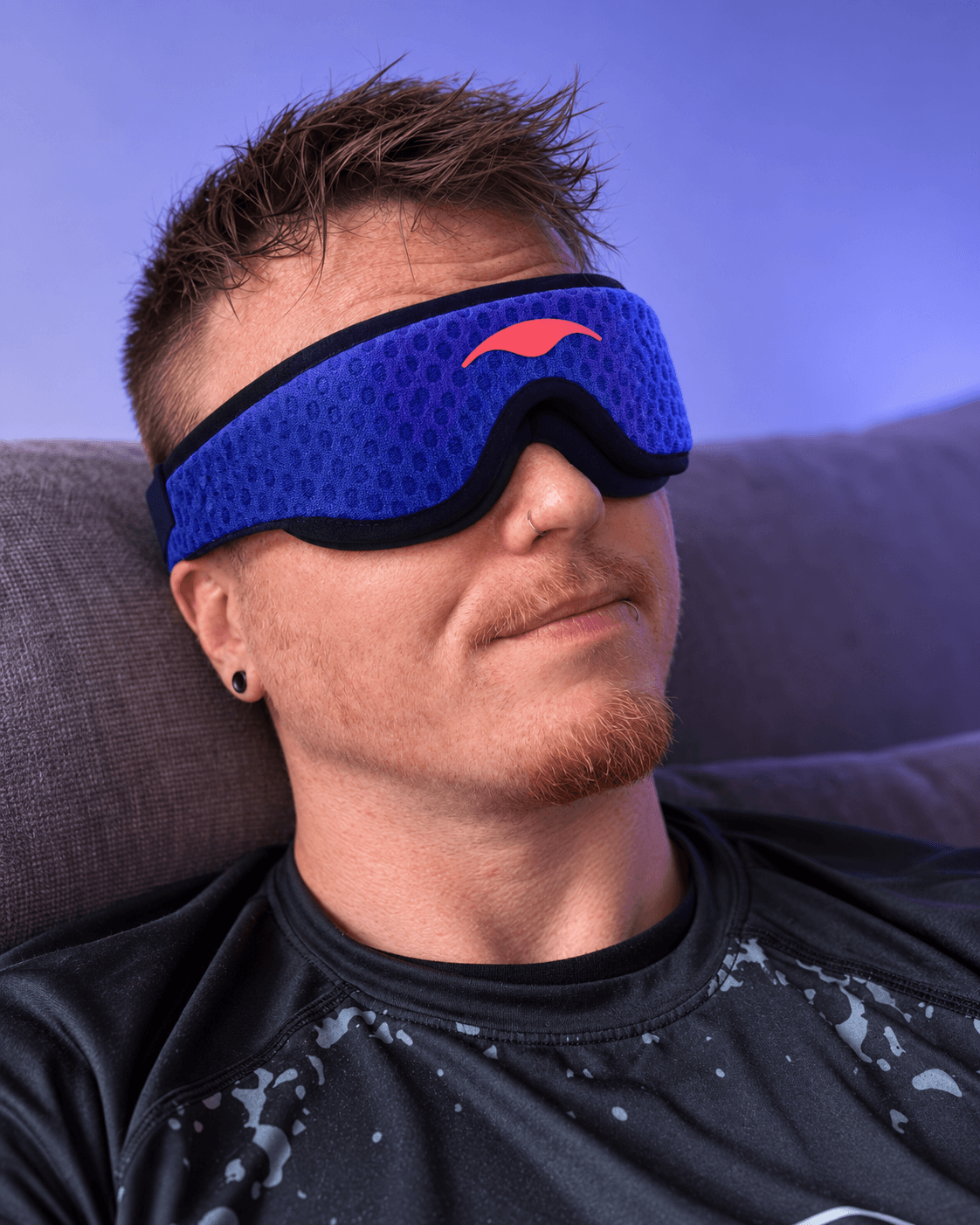 8DHD creator wearing a Manta Sleep blackout eye mask